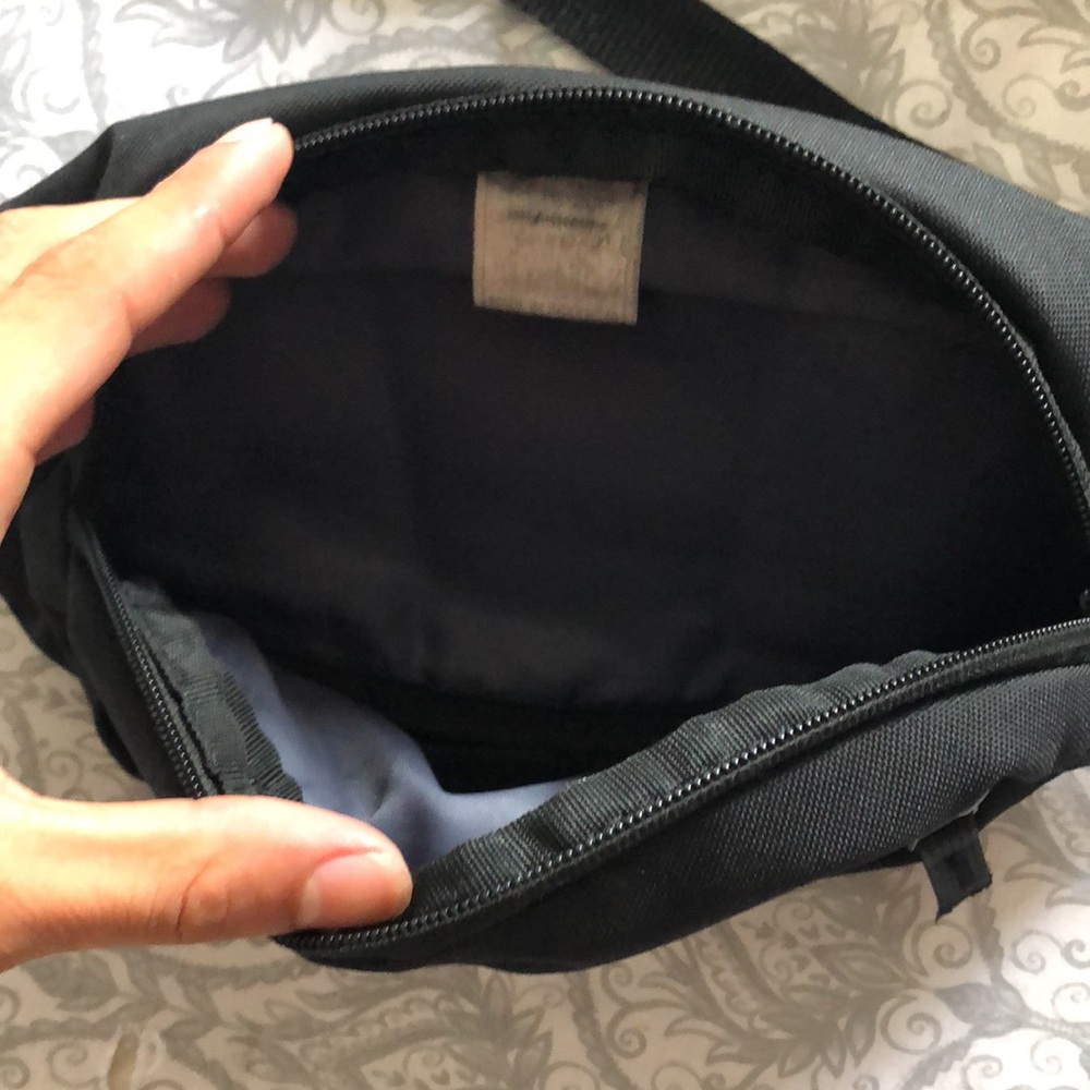 Bag - Picture 2 of 2